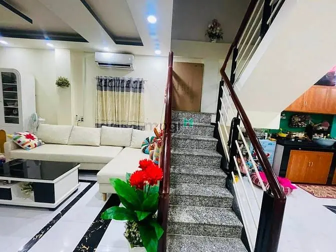 Bán Nhà Rẻ Đẹp Hxh (4X15) 496/46 Dương Quảng Hàm P6 Gò Vấp (Bờ Kè Sông