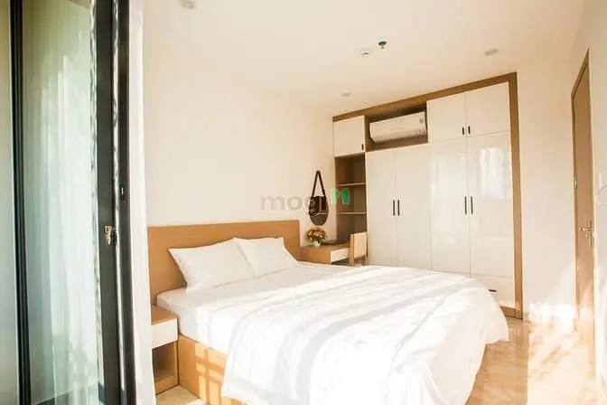 Căn Hộ 1Pn Hoàng Diệu Gần Chợ Mới, Sân Bay, Full Nội Thất, Có Ban Công