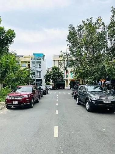 Em Nhi Bán Nền Biệt Thự Kdc Him Lam Lương Định Của 216M2 Giá 5X Tỷ Ạ