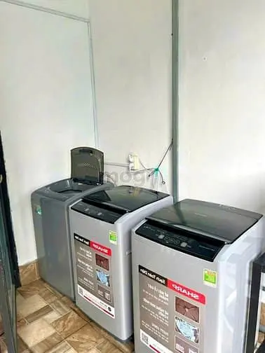Phòng Ban Công Full Nội Thất Ở Nguyễn Văn Thương, Đh Hutech Bình Thạnh