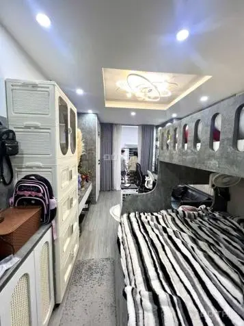 Ccmn Vị Trí Đẹp – Nhà Mới, Đẹp – Luôn Có Khách Thuê – Ngõ Thông