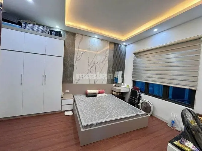 Ngã Tư Sở Nhà Đẹp 31M/ 5 Tầng Ô Tô Đỗ Cửa Chỉ 7.4 Tỷ