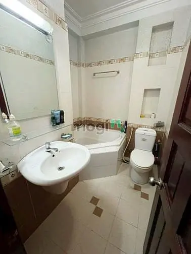 6006272 ảnh đại diện 1