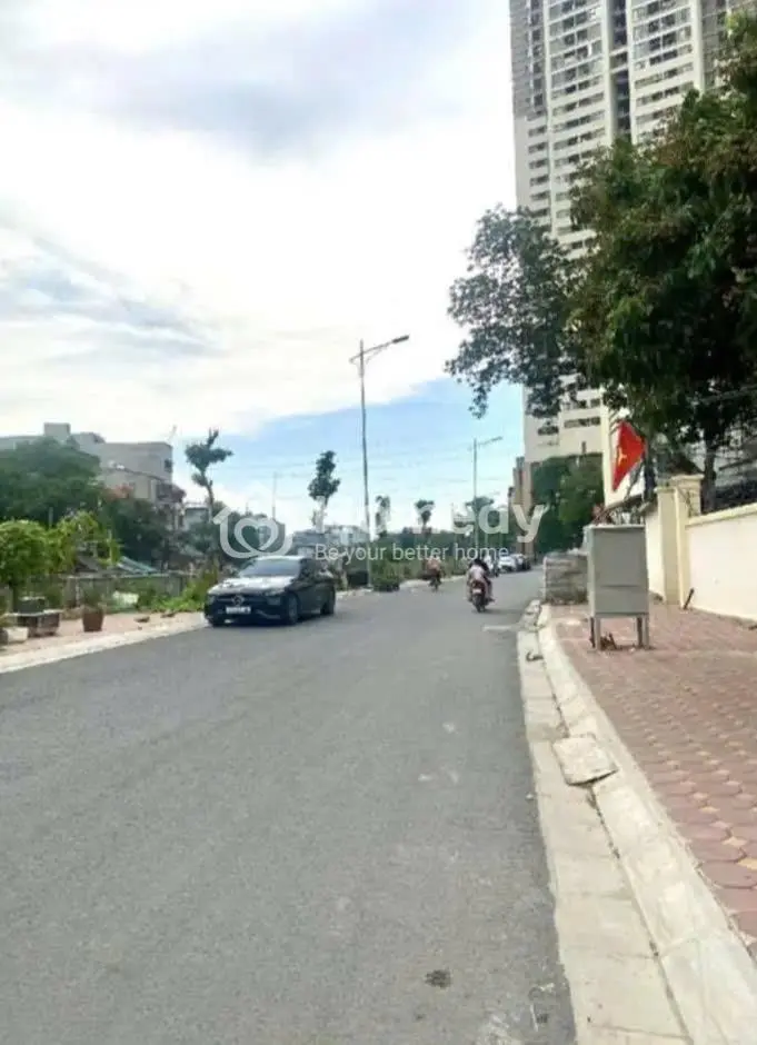 Cần Tiền Bán Nhanh Nhà 3 Tầng Dân Xây Lô Góc 2 Mặt Tiền Vỉa Hè Tha Hồ Kinh Doanh