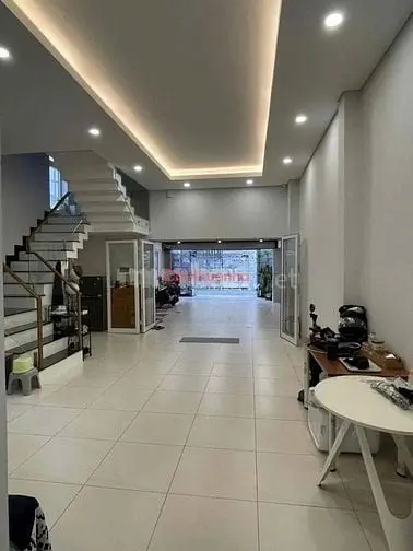 🏡 Cho Thuê Mặt Bằng Trệt Hxh Lê Văn Sỹ – Phường 10, Phú Nhuận