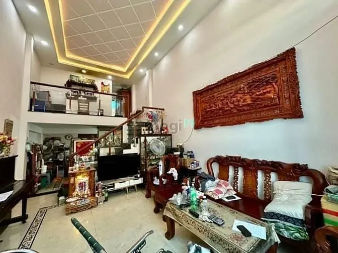 6006126 ảnh đại diện 1