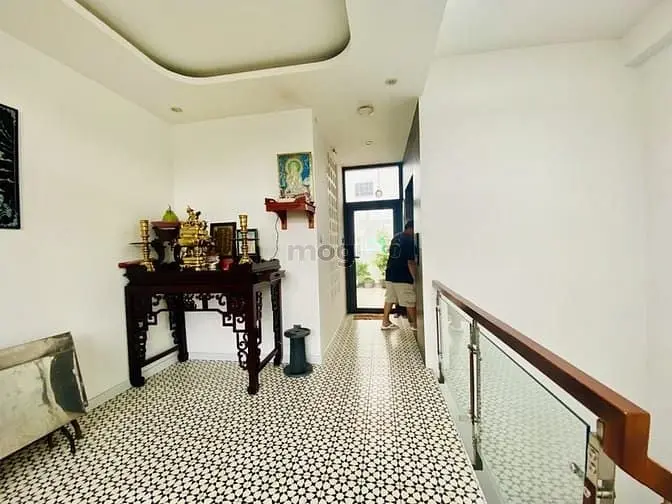 Nhà Mới 4 Tầng Có Thang Máy Ngay Nhà Ga T3 -5M X 17M Chỉ 18.5 Tỷ