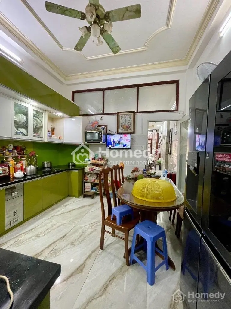 6006383 ảnh đại diện 1