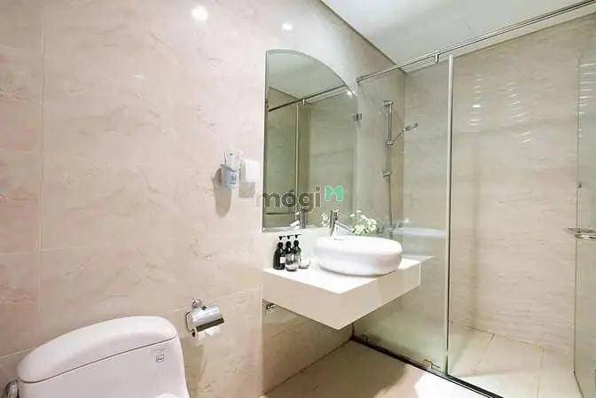 Căn Hộ 2Pn 2Wc Thiết Kế Sang Trọng- Nội Thất Cao Cấp, View Thoáng Mát