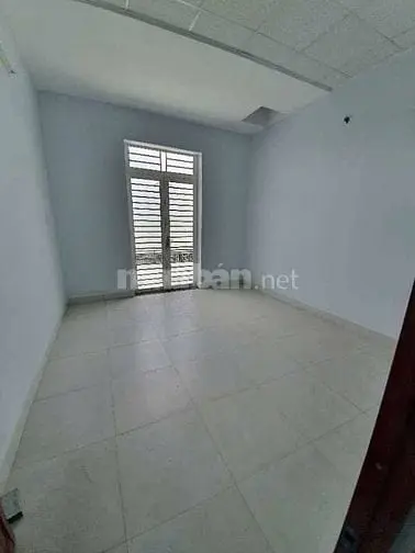 Nhà Bình Tân Giá 2 Tỷ 150 Triệu, Nhà 1 Lầu, Có 3 Phòng Ngủ,