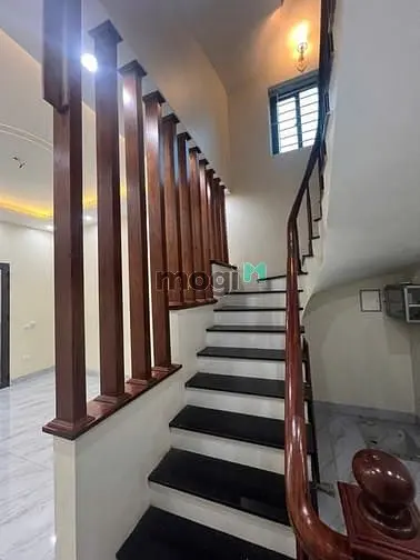 6007090 ảnh đại diện 1