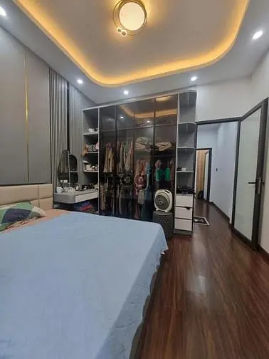 Kim Giang- Full Nội Thất- 1 Nhà Ra Ô Tô- Tiện Ích Ngập Tràn