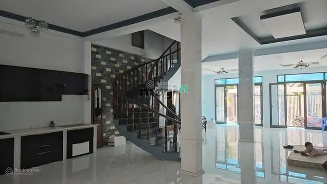 Bán Nhà Phố Kdc Conic, 140M2 Trục Chính Cực Đẹp, Giá Chỉ 13,5 Tỷ.