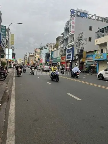 Cho Thuê Mặt Tiền 104 - 106 Đường Phan Đình Phùng P. 2, Q.phú Nhuận