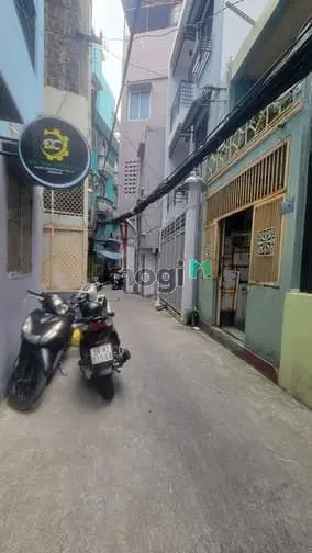 6006903 ảnh đại diện 1