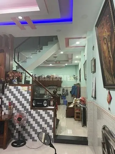Nhà Bán 424/10 Lê Văn Qưới Dt: 4&12M, 3Lầu Đúc, Dtsd 180M2