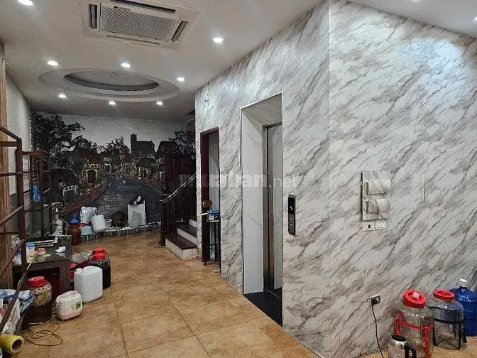 Bán Tòa Nhà 6 Tầng - Có Thang Máy - 100M2- Thích Hợp Kinh Doanh
