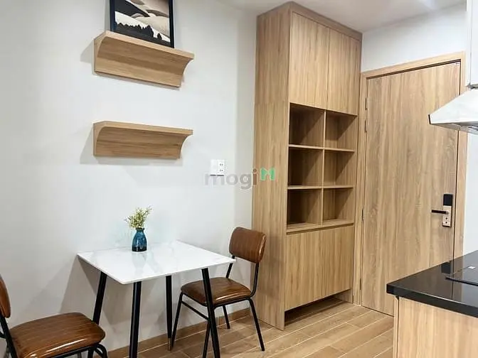 Cho Thuê Studio Ban Công Thoáng-Gần Lotte - Cầu Kênh Tẻ-Sát Đh Ntt-Tđt