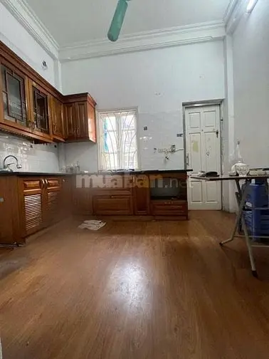 10,5 Tỷ Nhà Mặt Phố La Thành To,Tìm Đâu Ra Căn Thứ Hai, Vỉa Hè Oto Đỗ