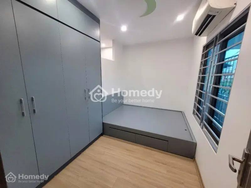 6007131 ảnh đại diện 1