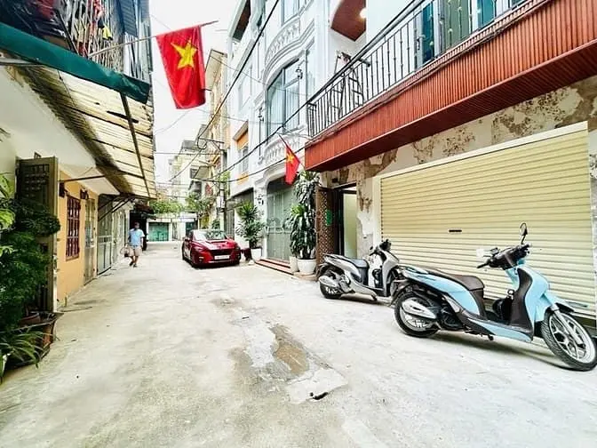 6006895 ảnh đại diện 1
