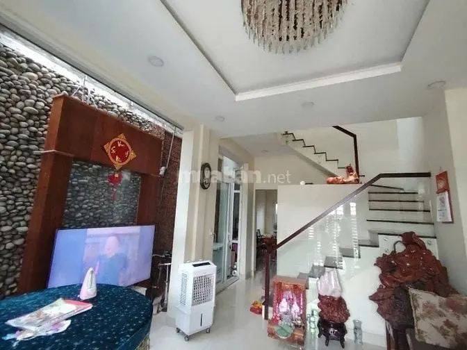 Gần Cầu Ông Bốn, Dt 5X19M, Hẻm Xe Hơi 6M