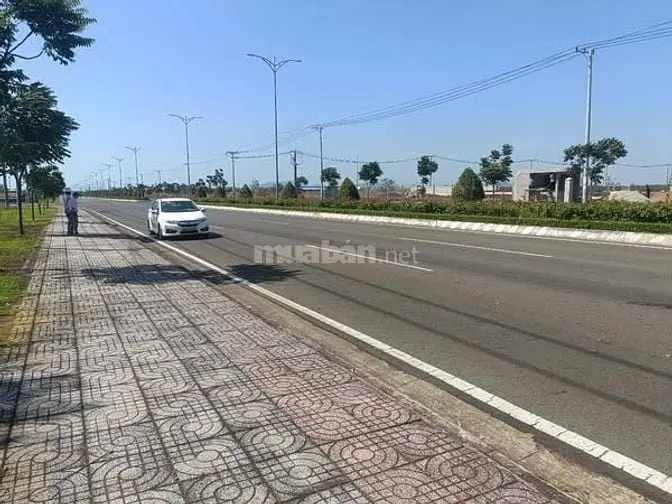Bán Đất Xưởng Liền Kề Kcn Đất Cuốc , Bình Dương , Diện Tích : 41.000M2
