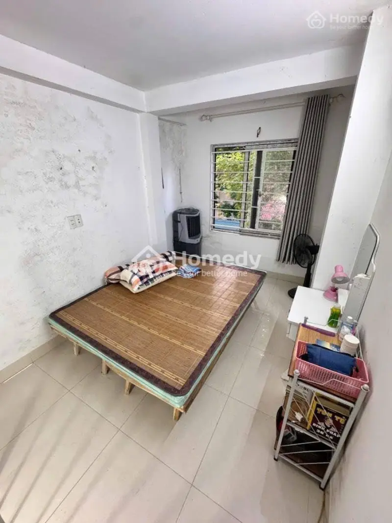 Bán Nhà Nguyễn Khang - Cầu Giấy - Ngõ Thông - Ô Tô - 30M2 - 4 Tầng - 6 Tỷ.