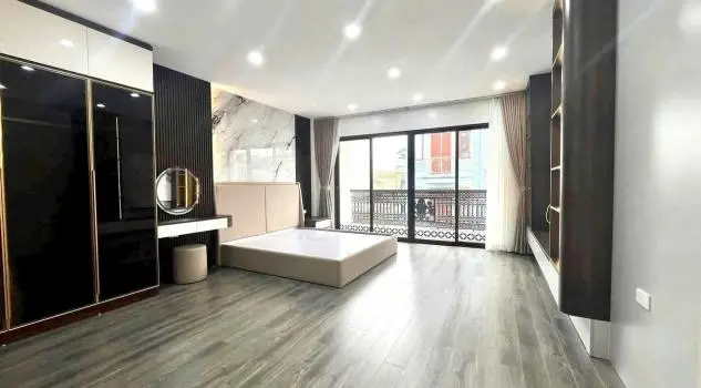 Căn Góc Lp Kinh Doanh Đỉnh Cao-Đường Oto Tránh Nhau- Gara Thang Máy- 45M2*6 Tầng- 15.5 Tỷ- Đường Vạn Phúc- Quận Hà Đông .
