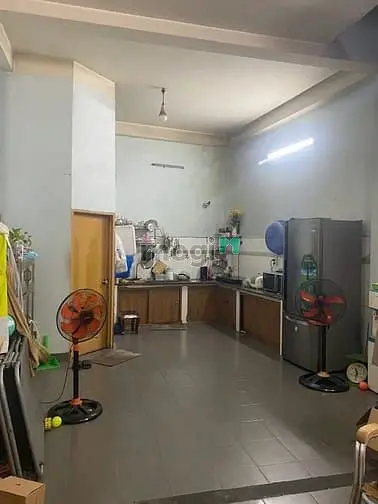 Nhà 4 Tầng Mtkd Hồng Lạc, Gần Lạc Long Quân, 64M2, Ngang 4.2M, 13.9 Tỷ
