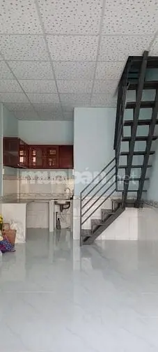 Nhà Cho Thuê Giá 3 Triệu. Nhà Mới Xây Cách Ngã Tư Trung Chánh 500M