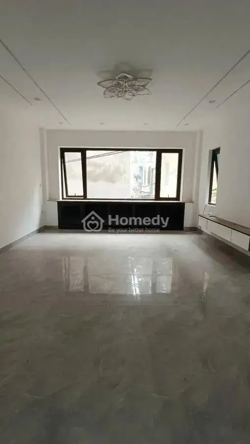 Hàng Hiếm Để Đầu Tư, Để Ở - 13.2Ty - Mt 6M – Tt Hoàng Ma - Lô Góc - 8 Tầng Thang Máy– 2 Mặt Thoáng
