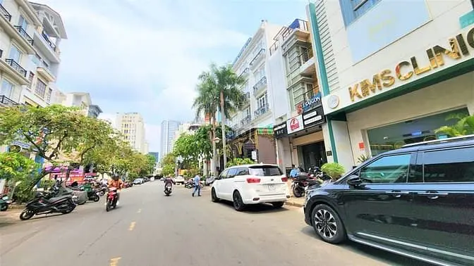 Cho Thuê Giá Rẻ Nguyên Căn Nhà Phố 4 Tầng Hưng Gia Đ.phan Khiêm Ích