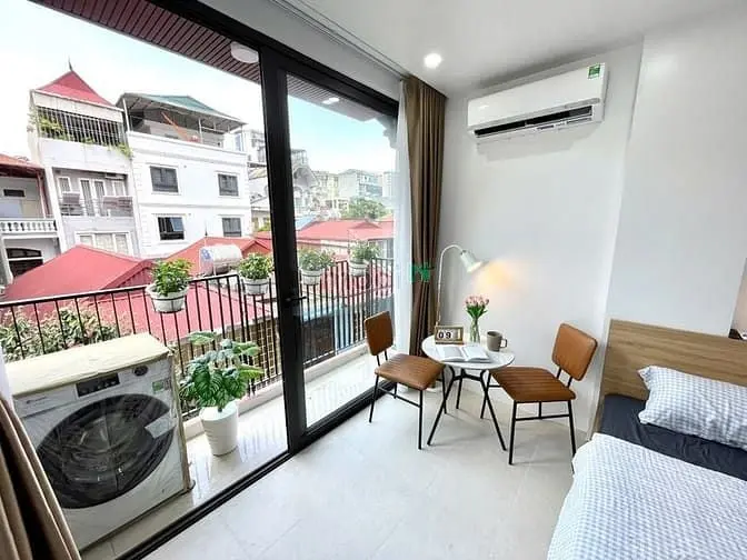 Căn Hộ Hoàng Quốc Việt, Cầu Giấy, Ôtô Đỗ, Ban Công, Giặt Riêng, Đồ Vip