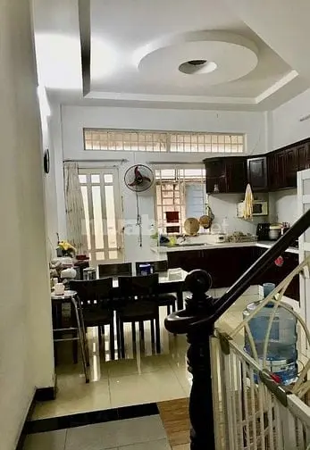 Bán Gấp Nhà Quận 7 Nhà 2 Tầng Trần Xuân Soạn