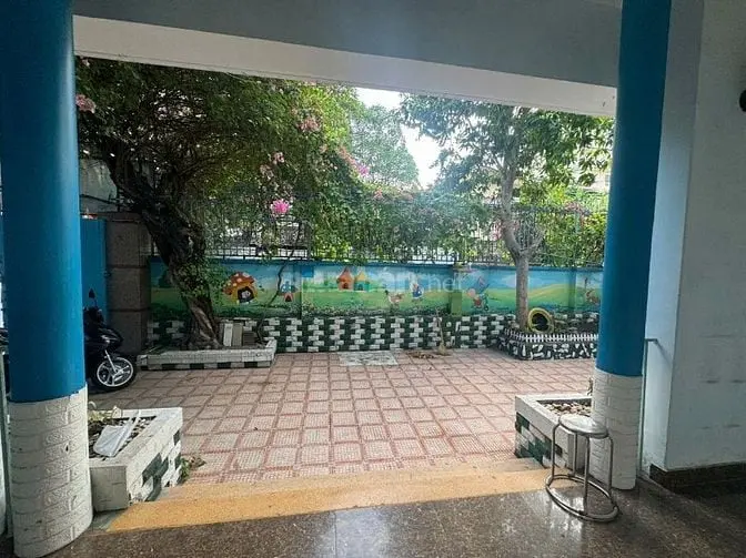 Chính Chủ Cho Thuê Biệt Thự Số 28 Mai Thị Lựu 18X20 Giá 160Tr/Tháng