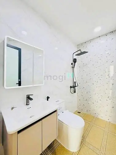 Siêu Phẩm Toà Nhà Ốp Kính - 20A Hậu Giang - 360M2 Sàn Chỉ 25 Triệu