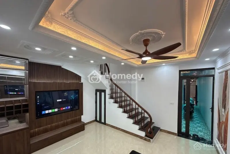 Chính Chủ Bán Nhà Cầu Giấy, Mặt Tiền Gần 4 M, Ô Tô Đỗ Cổng, Giá Nhỉnh 8 Tỷ