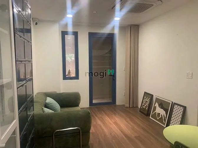 Cho Thuê Mặt Bằng Đẹp Set Up Sẵn Nhánh Xuân Thủy, Thảo Điền. Giá 35Tr