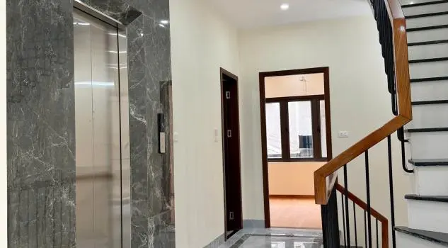 Nhà Pl 60M2*5 Tầng 1Tum 16.9 Tỷ Gara- Thang Máy- Đường Vạn Phúc- Quận Hà Đông.