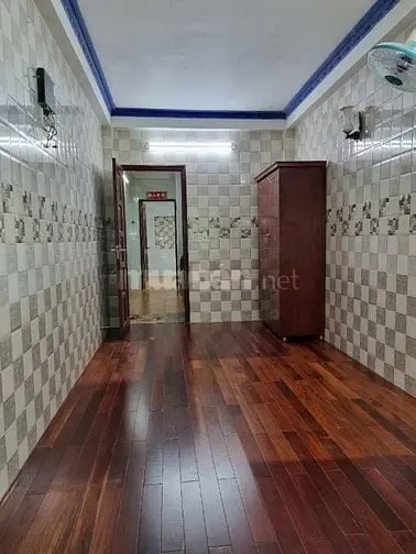 Cho Thuê Nhà Hxh Giáp Quận 1, Vinhomes, Saigon Pear