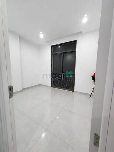 Cho Thuê Tầng Nhà Phố Vinhomes Làm Văn Phòng +Để Ở, Full Tiện Nghi 3Pn