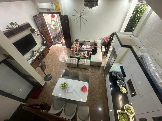 Giải Phóng- Dân Xây- Gần Ô Tô - Gần Bách Kinh Xây- 3 Thoáng