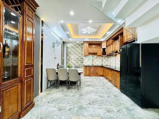 Bán Nhà Phố Khu Đồng Bộ Đường Hoàng Bật Đạt, Phường 15, Quận Tân Bình