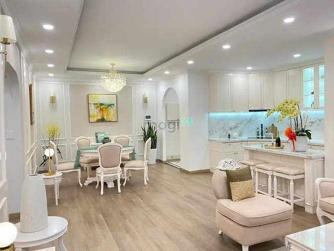 6007394 ảnh đại diện 1