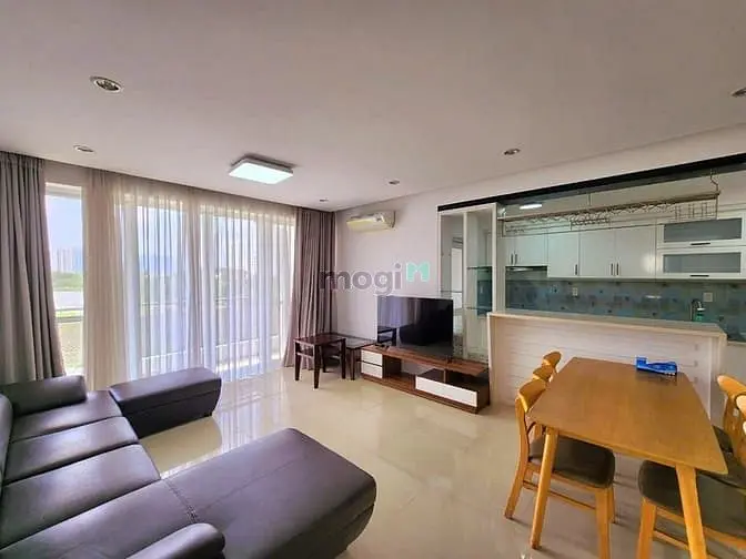 Cho Thuê Căn Hộ Penthouse Garden Court Đường Tôn Dật Tiên, 4Pn, 4Wc