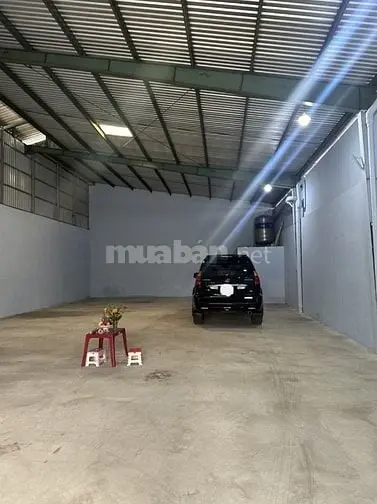Cho Thuê Nhà Xưởng 220M2 Hóc Môn Hoàn Thiện