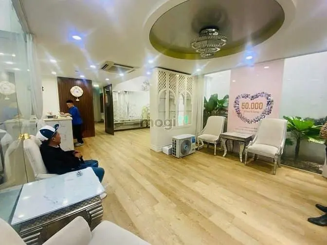 6007373 ảnh đại diện 1