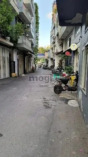 Bán Nhà Hẻm Oto 6M Trần Văn Đang Q3 – Dt 127M² – Chỉ 23.5 Tỷ