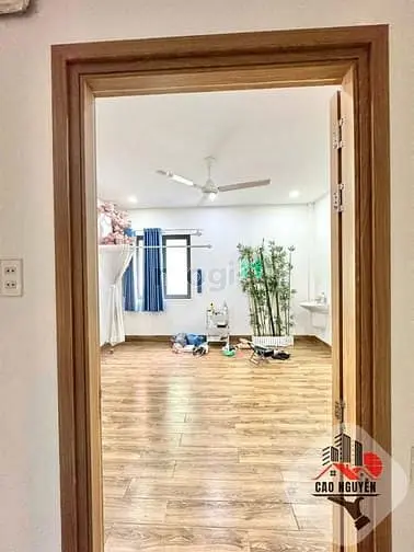Nhà Đẹp Hiện Đại, Khu Tên Lửa, Tân Tạo, 2 Lầu 4 Phòng Ngủ.